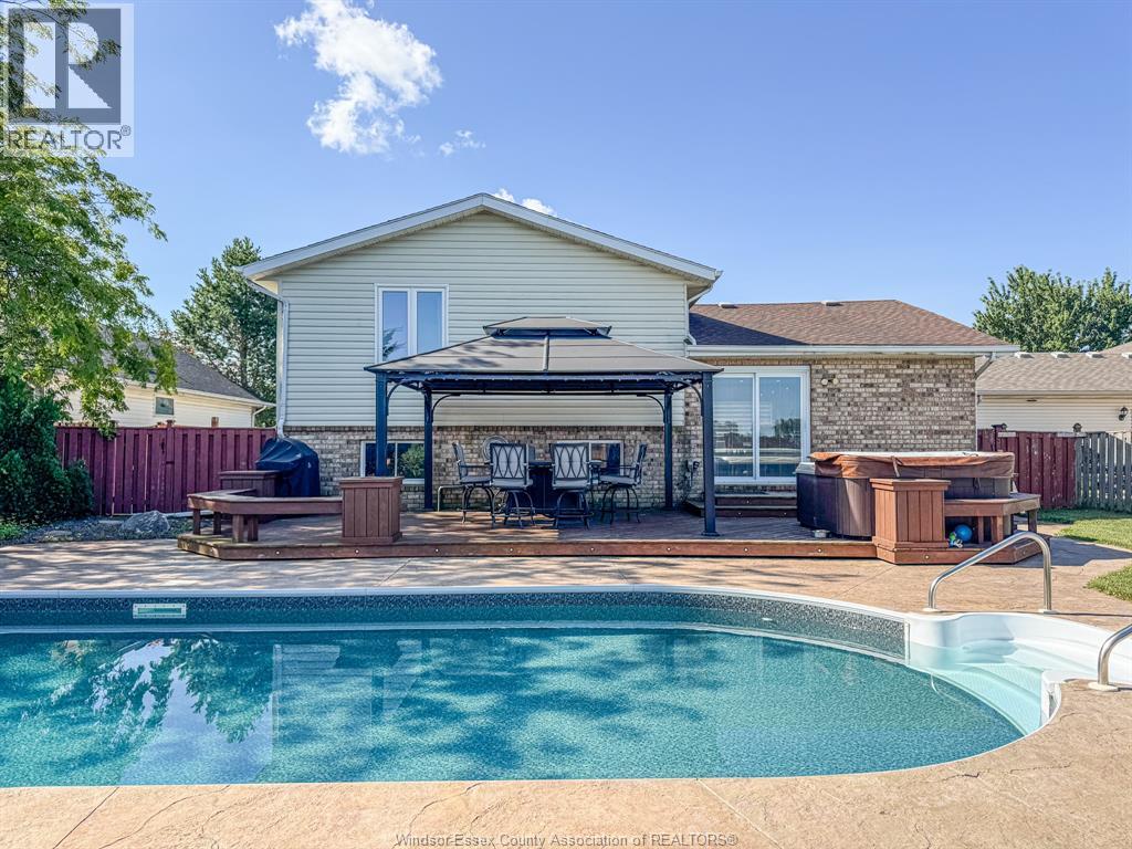 62 TOWNSVIEW ST - 5