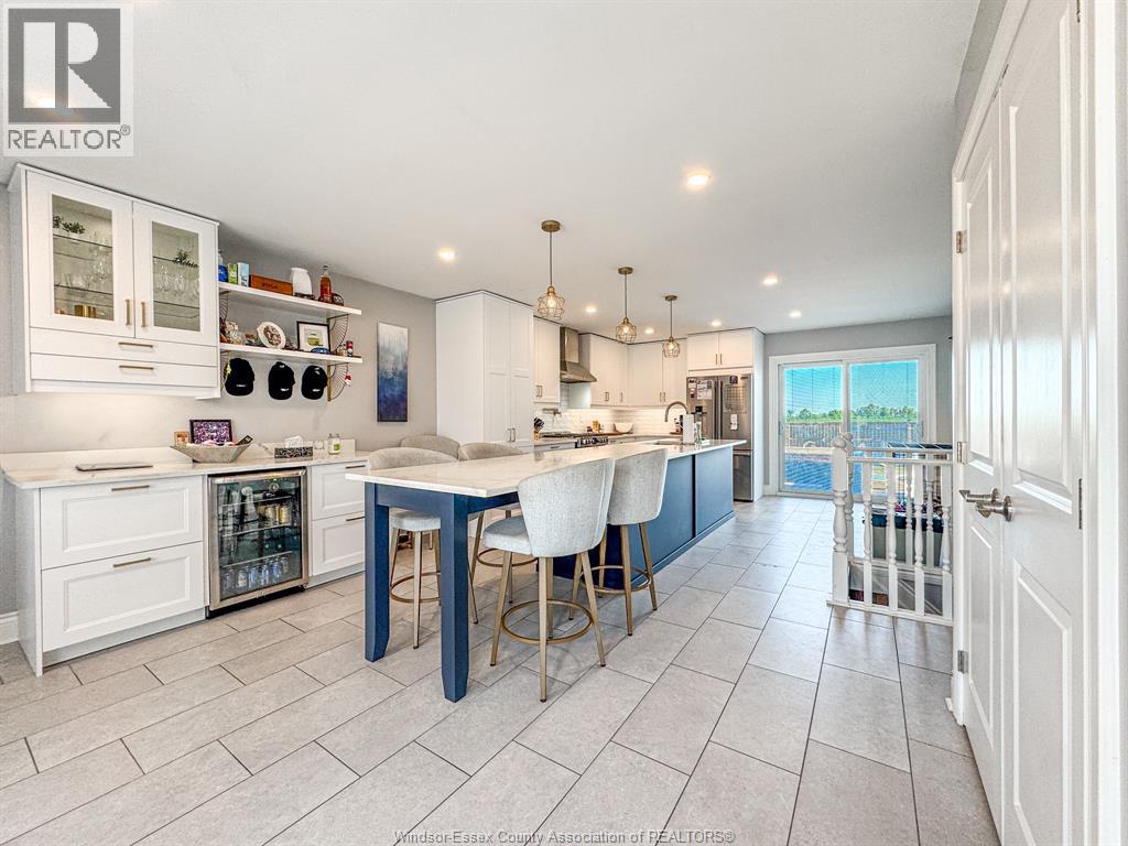 62 TOWNSVIEW ST - 8