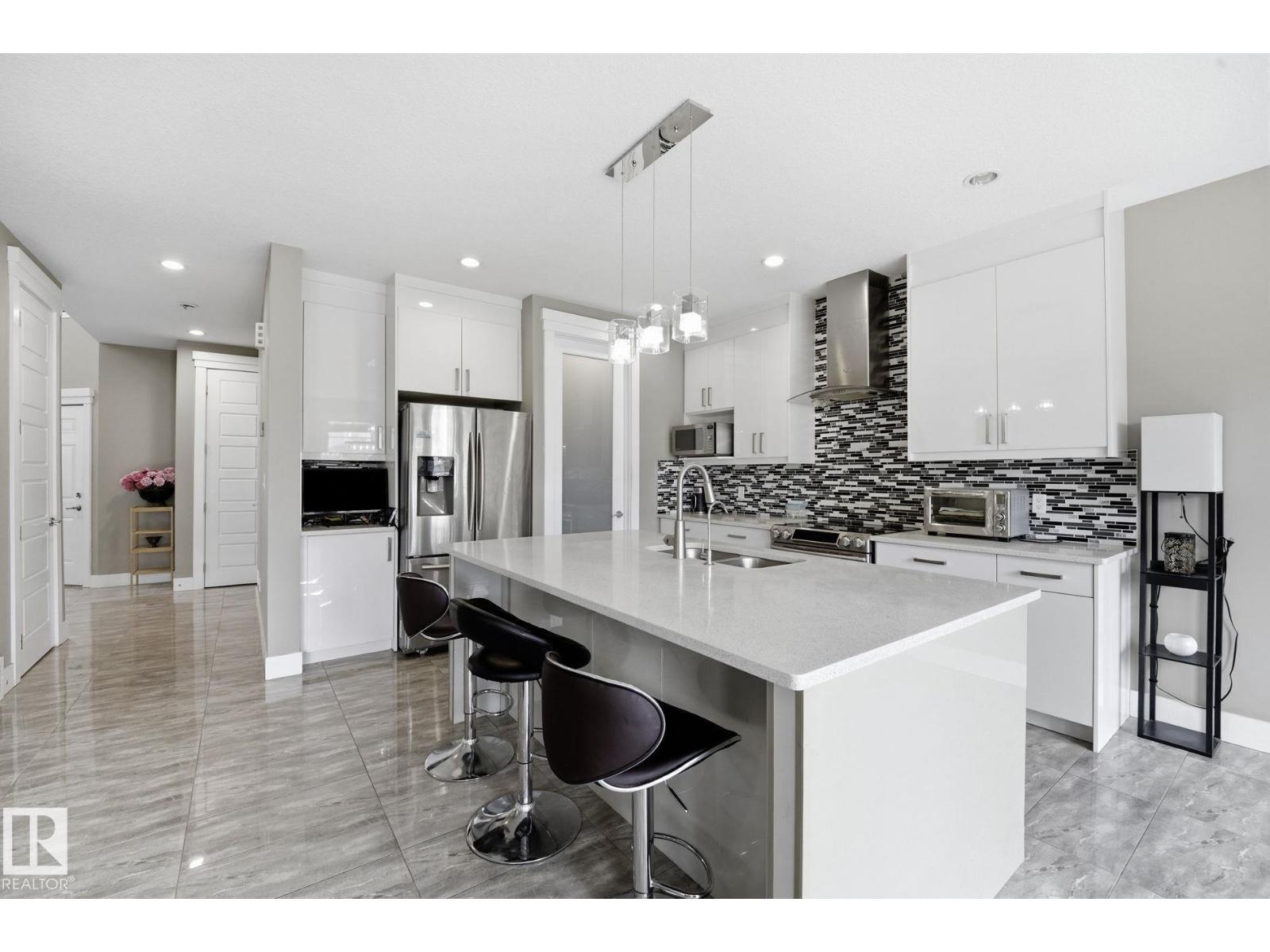 1051 174 ST SW - 14