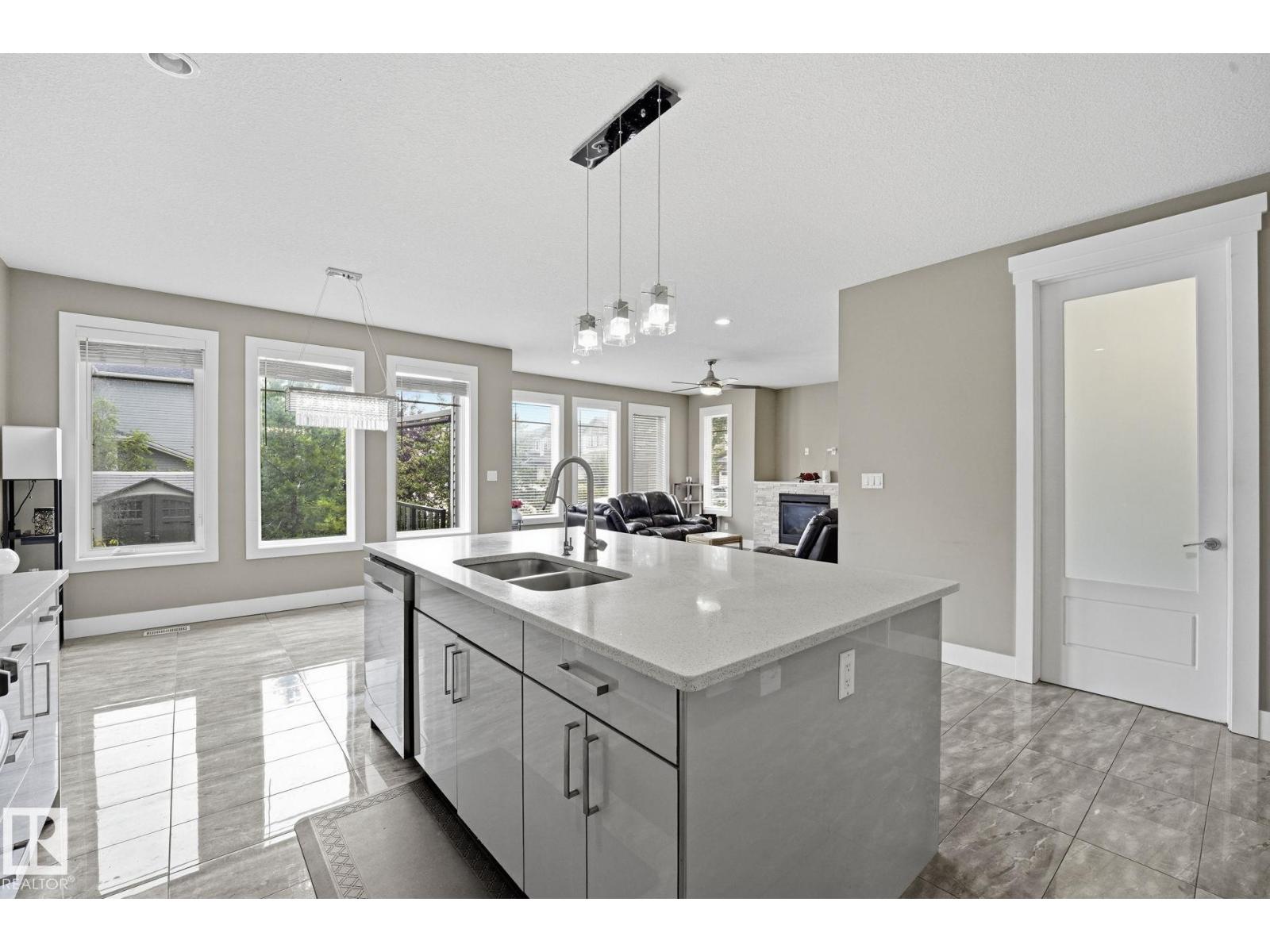 1051 174 ST SW - 12