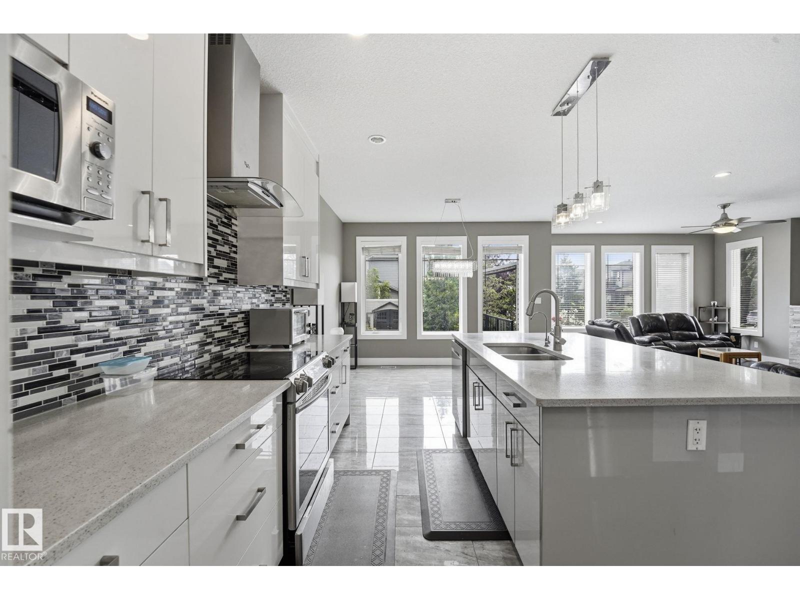 1051 174 ST SW - 13