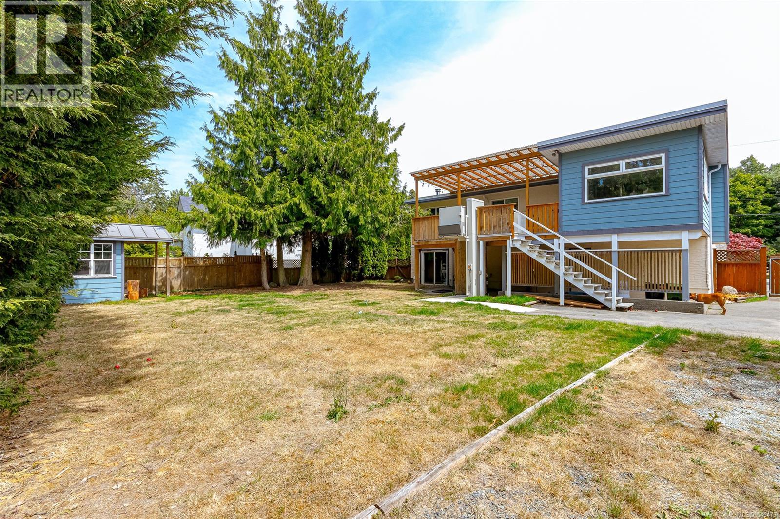 9480 Maryland Dr - Image 41