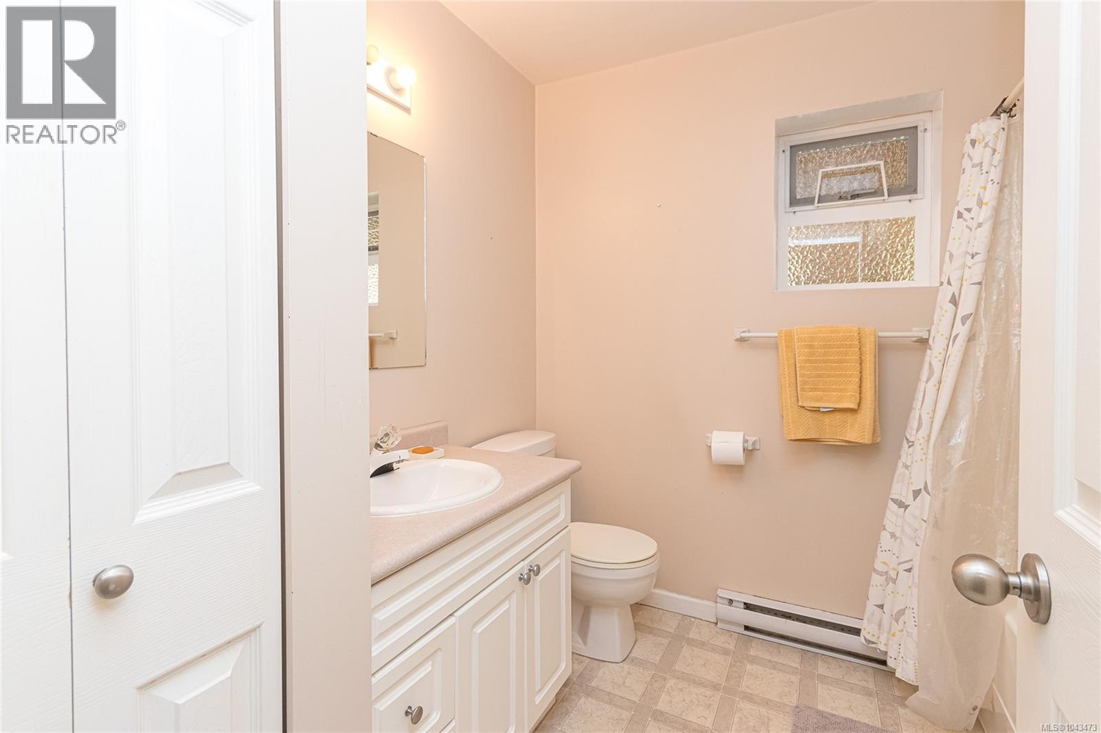 9480 Maryland Dr - Image 31
