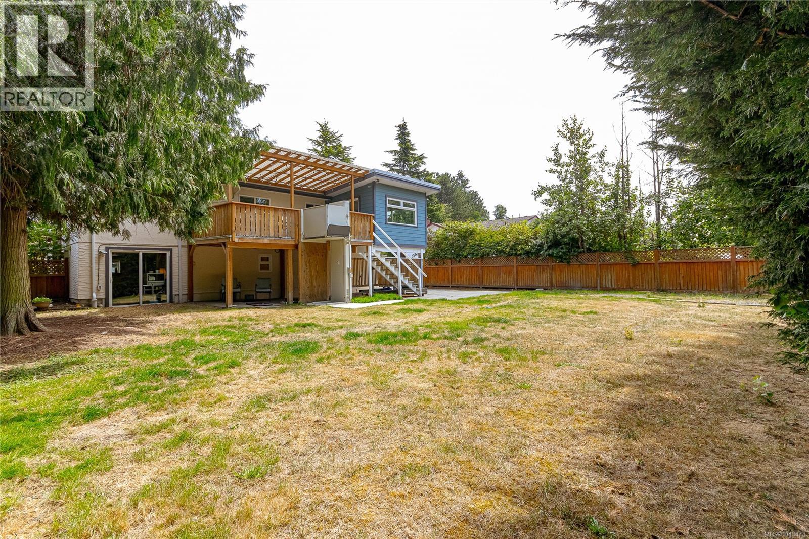 9480 Maryland Dr - 39