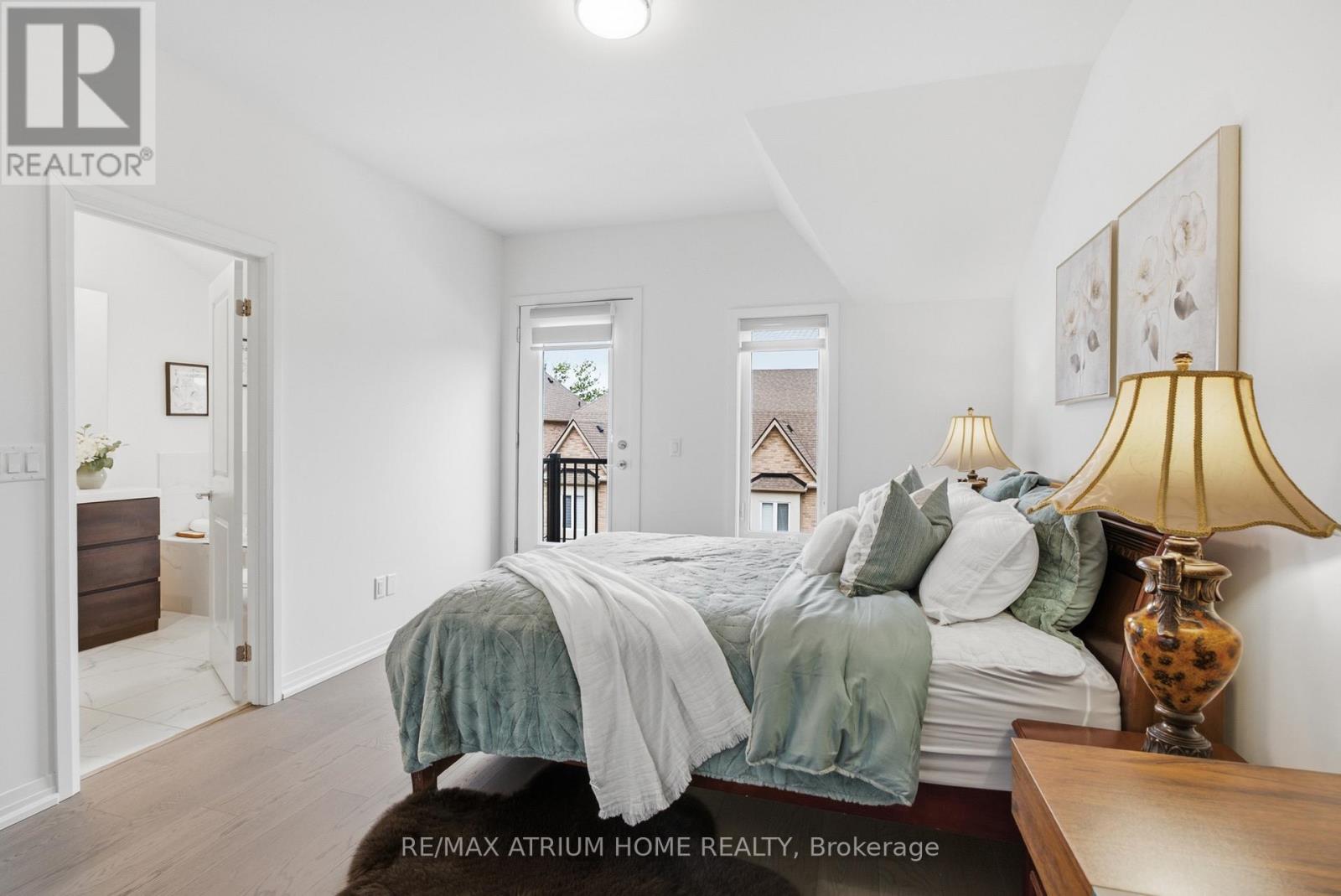 9100 WOODBINE AVENUE - 25