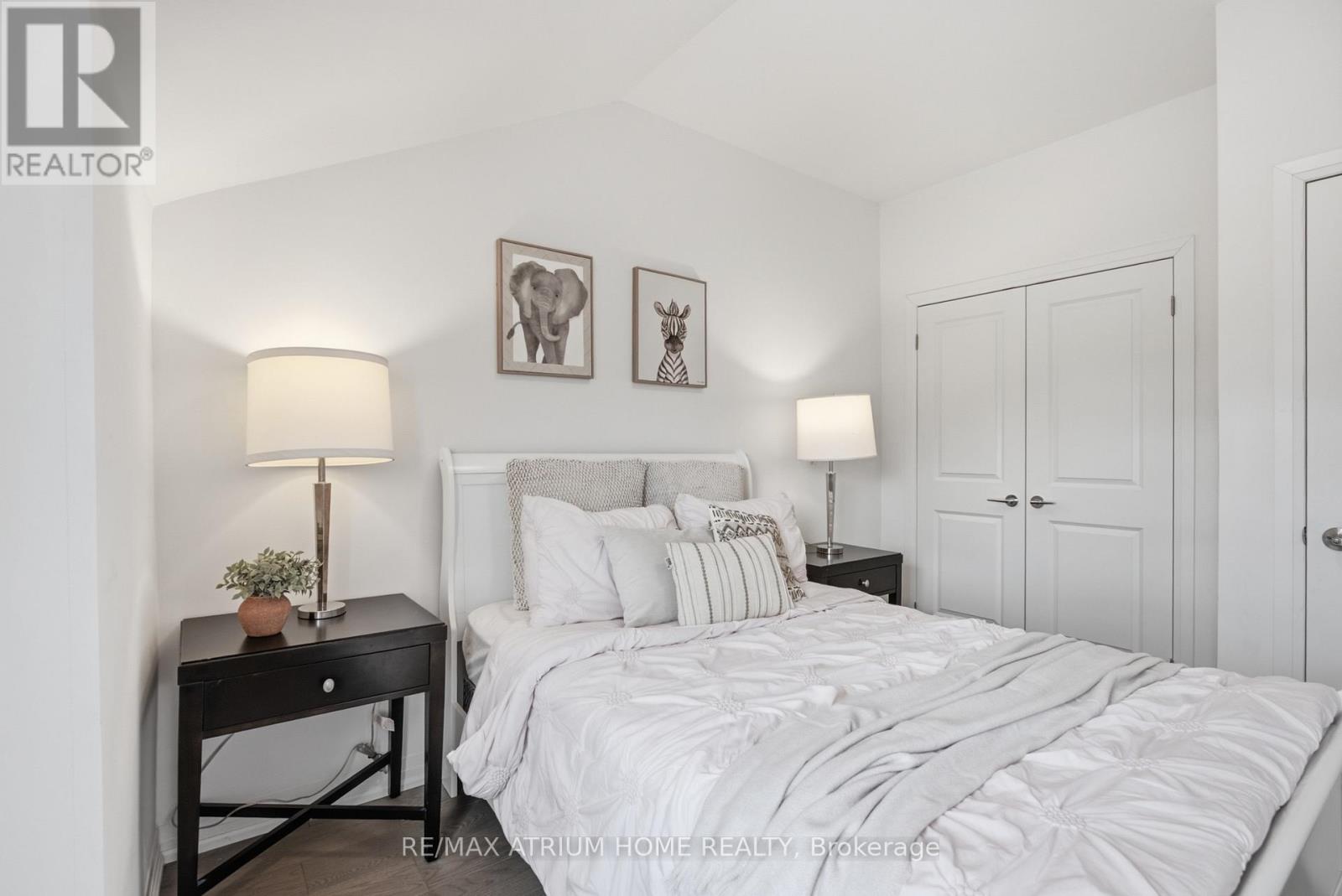 9100 WOODBINE AVENUE - 31