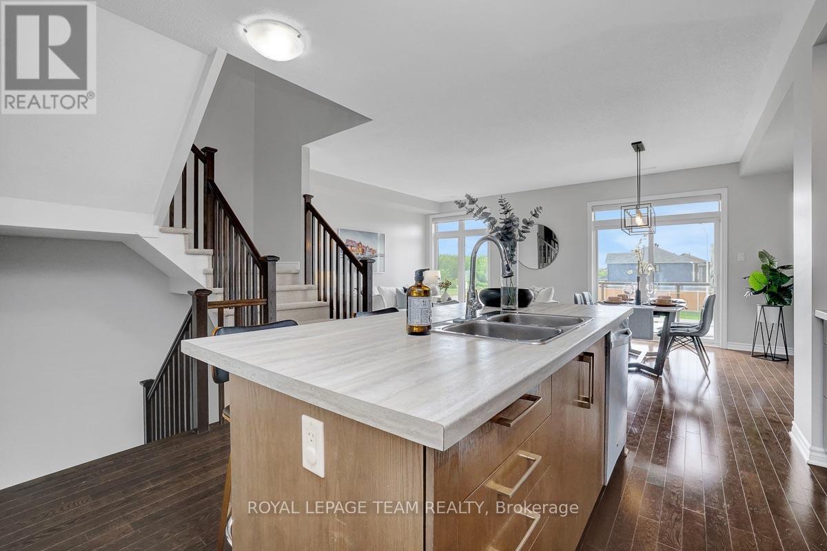 2 Bed, 2 Bath House for Sale in Ottawa – 224 CHAPERAL PRIVATE, Ottawa – MLS# X13599270 - Image 26