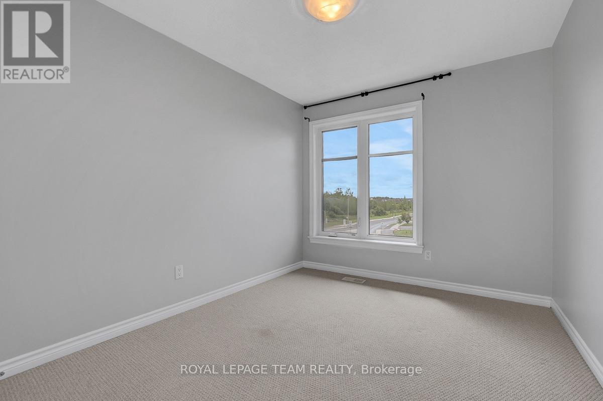 2 Bed, 2 Bath House for Sale in Ottawa – 224 CHAPERAL PRIVATE, Ottawa – MLS# X13599270 - Image 45