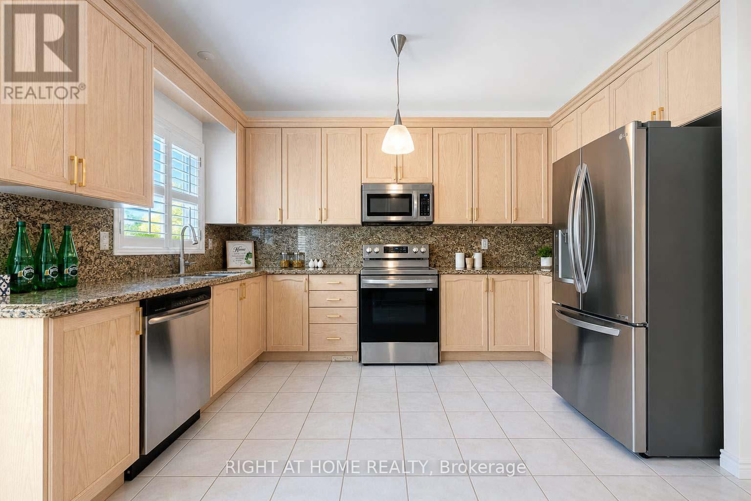 26 RAVEL DRIVE - 15