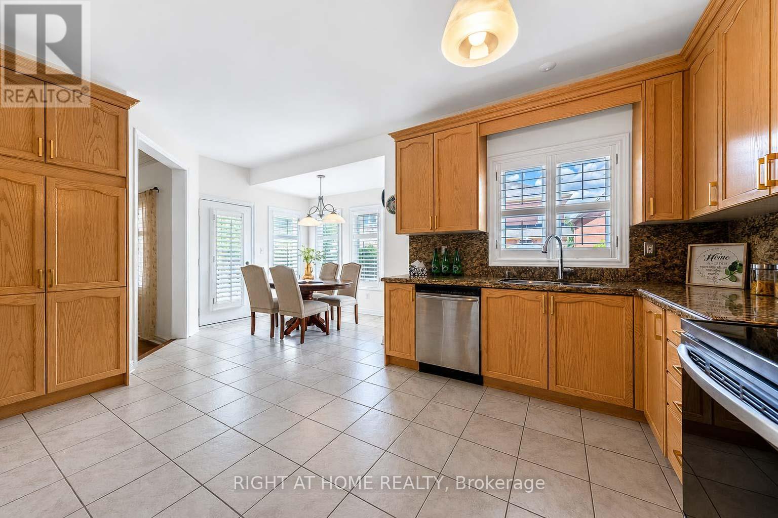 26 RAVEL DRIVE - 18