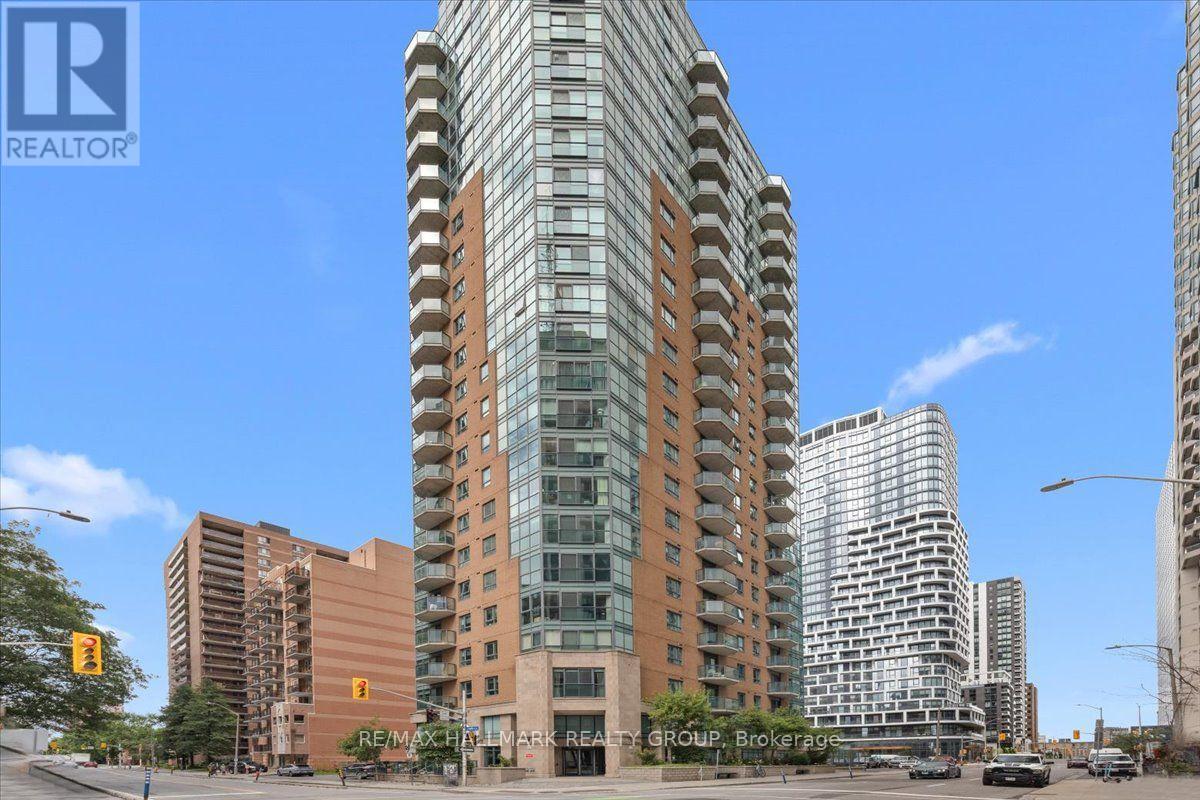 #1703 445 LAURIER AVENUE W - 1