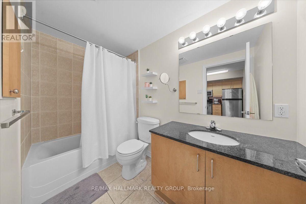 #1703 445 LAURIER AVENUE W - 16
