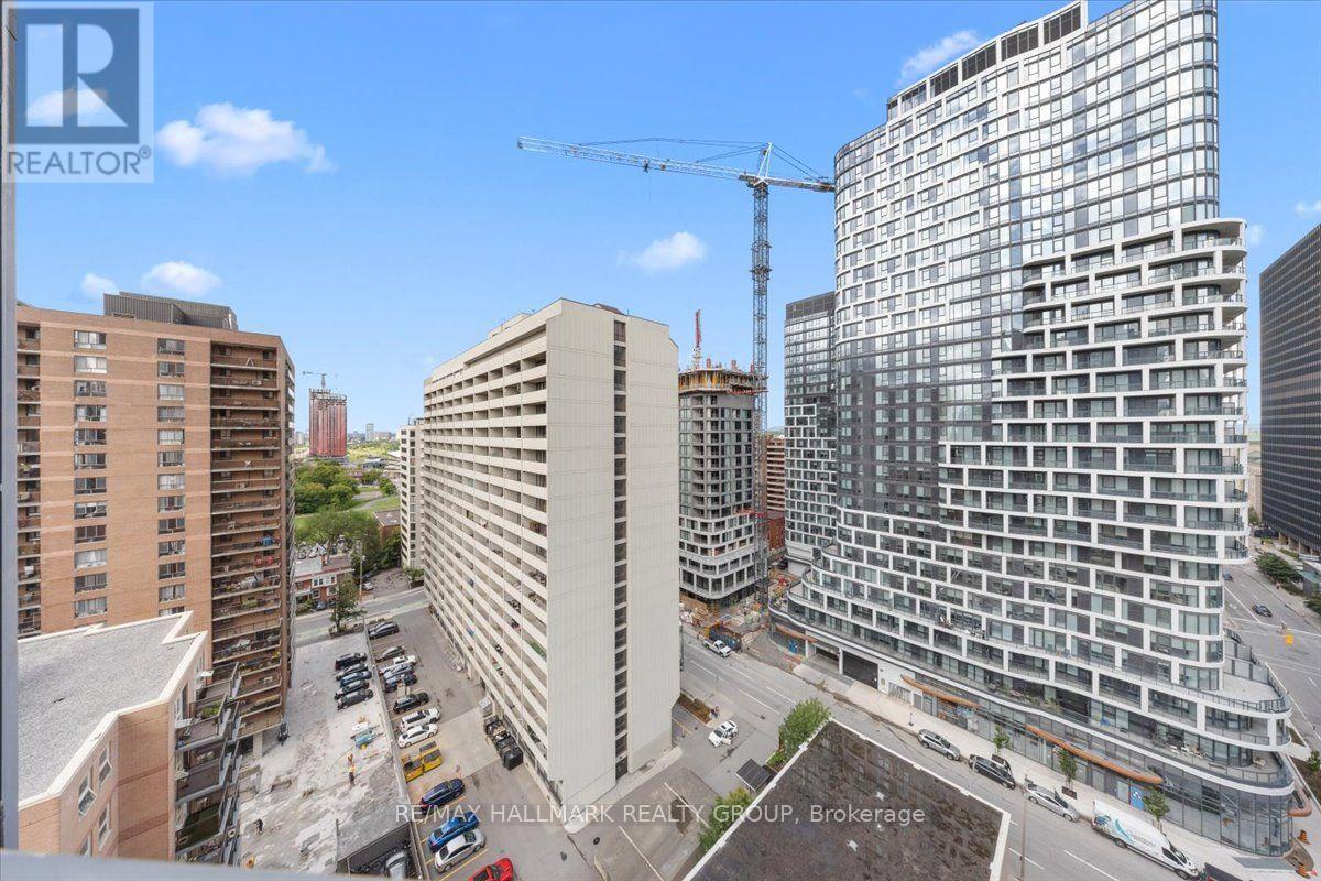 #1703 445 LAURIER AVENUE W - 20