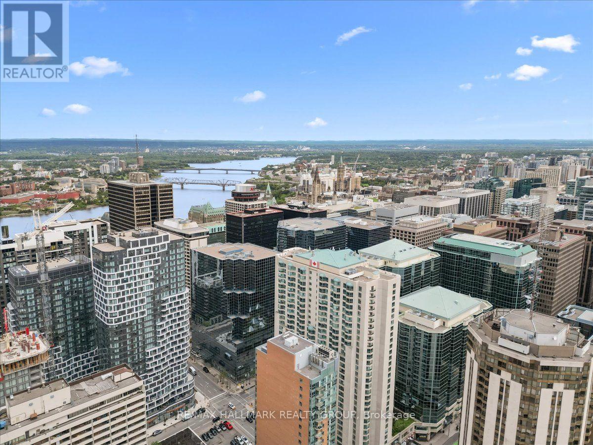 #1703 445 LAURIER AVENUE W - 32