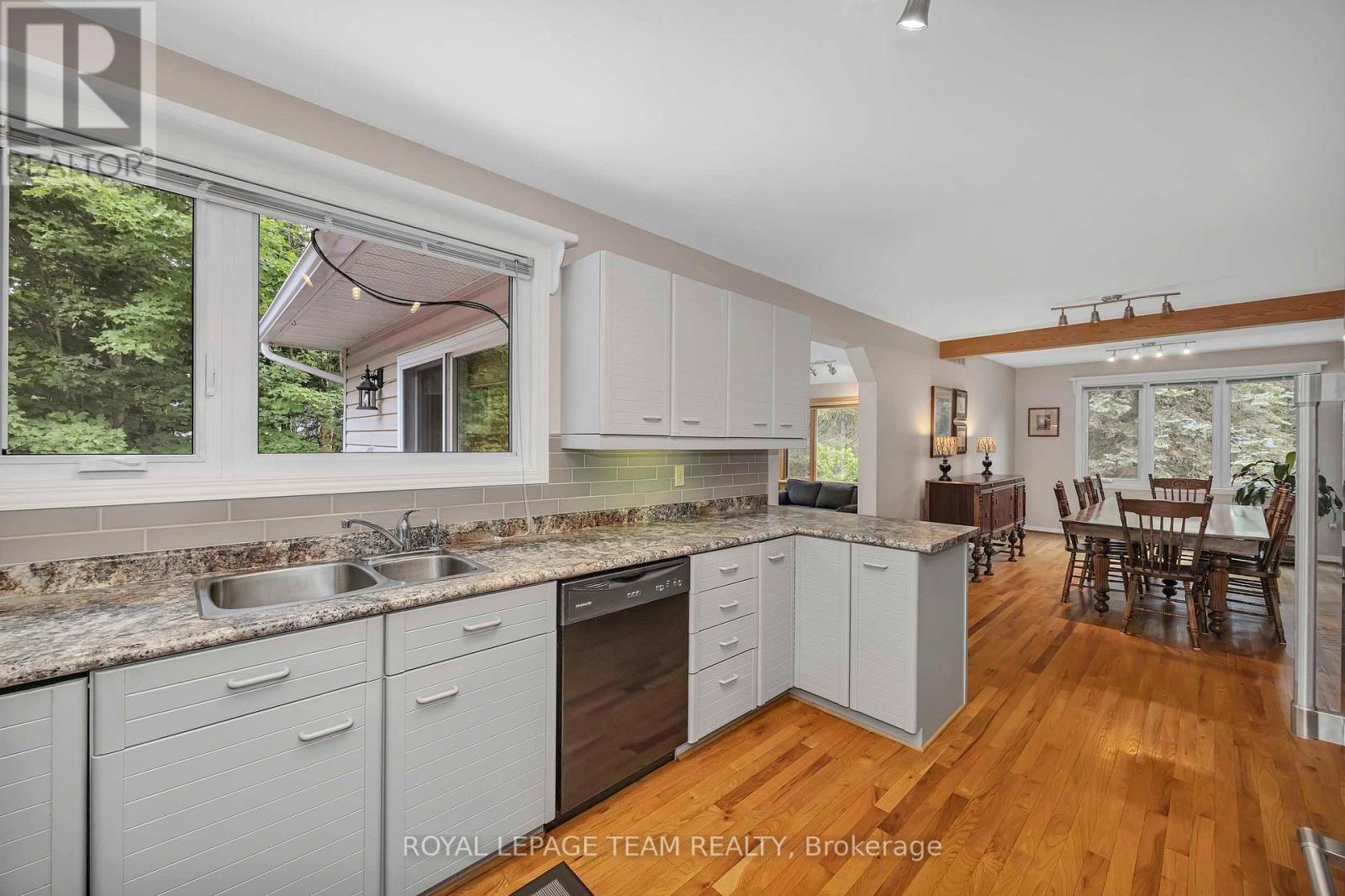 1043 COUNTY 44 ROAD - 12