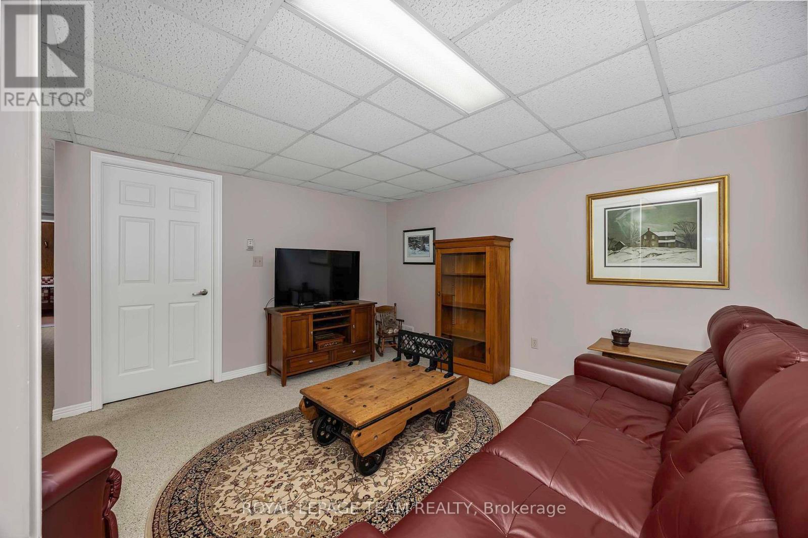 1043 COUNTY 44 ROAD - 25