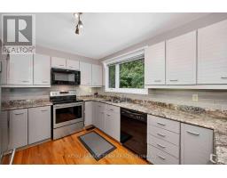 Kitchen - 1043 County 44 Road, North Grenville, ON K0G1T0 Photo 9