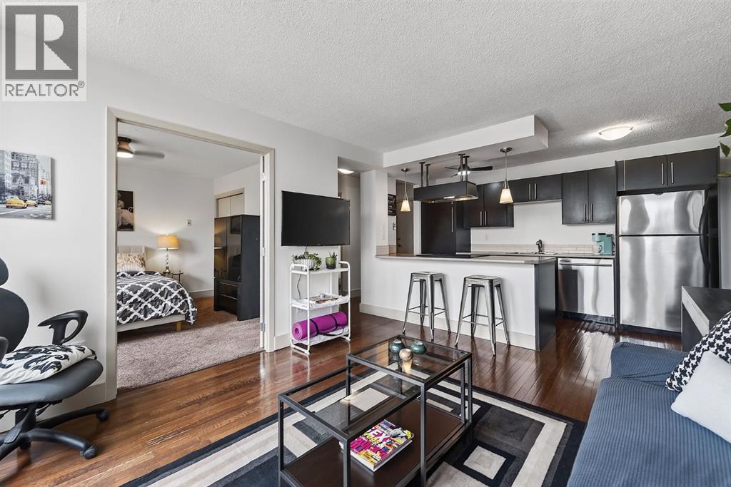 606, 505 19 Avenue SW, Cliff Bungalow, Calgary photo 1