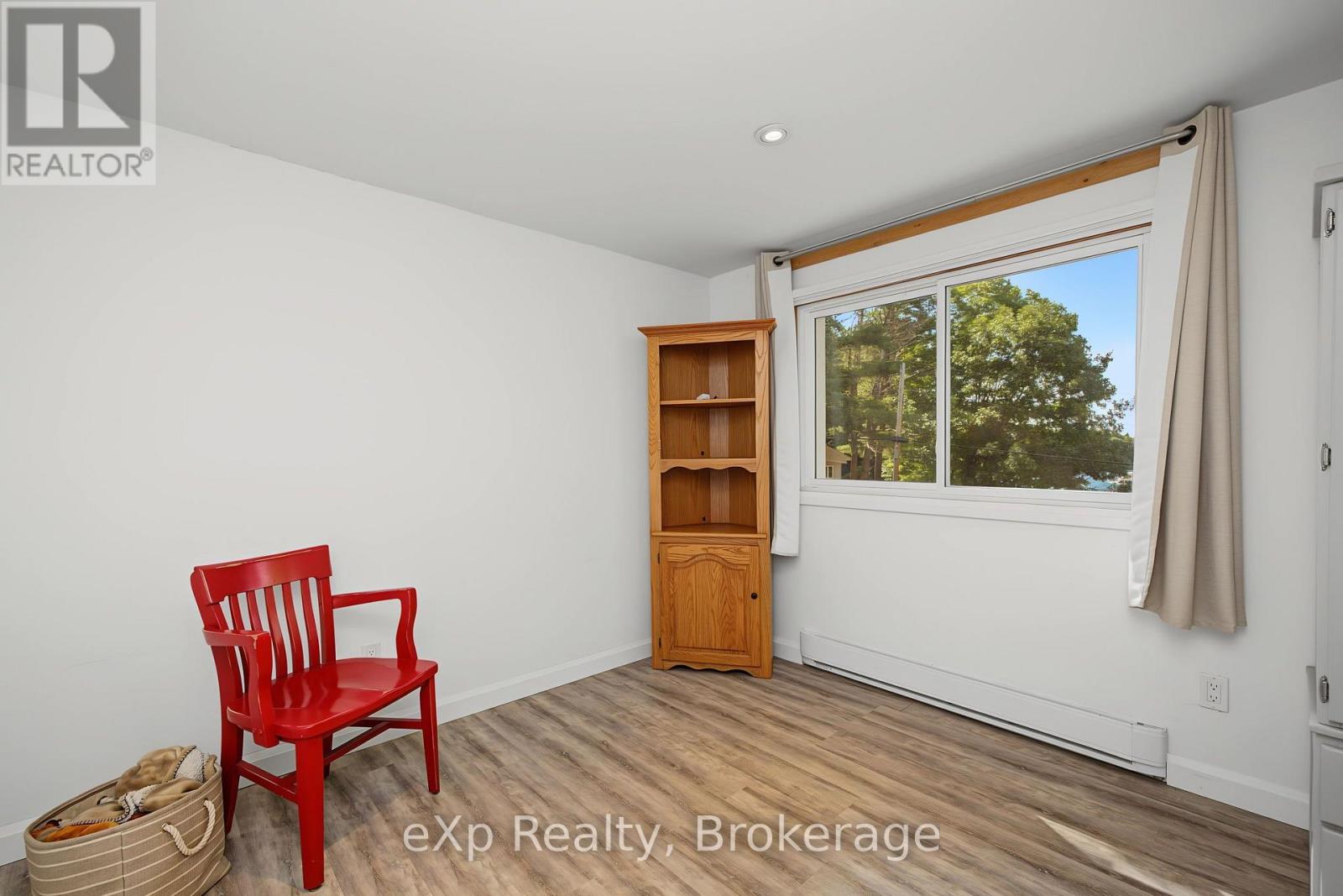 3 BAYVIEW DRIVE - 16