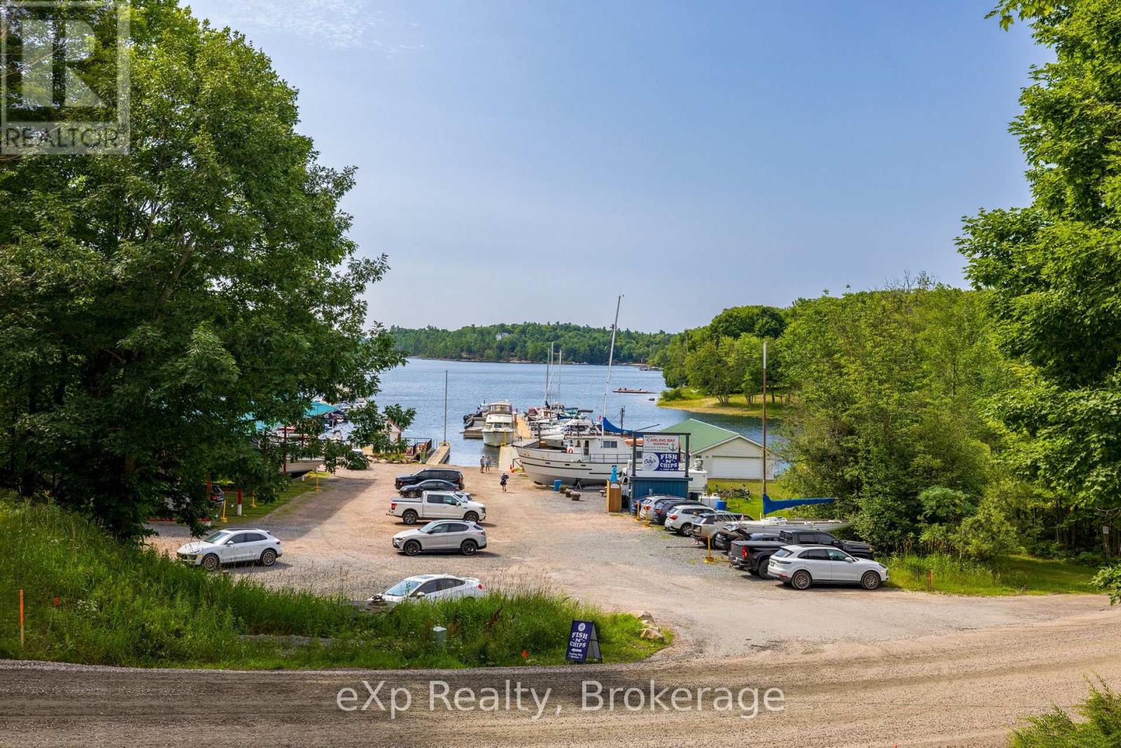 3 BAYVIEW DRIVE - 40