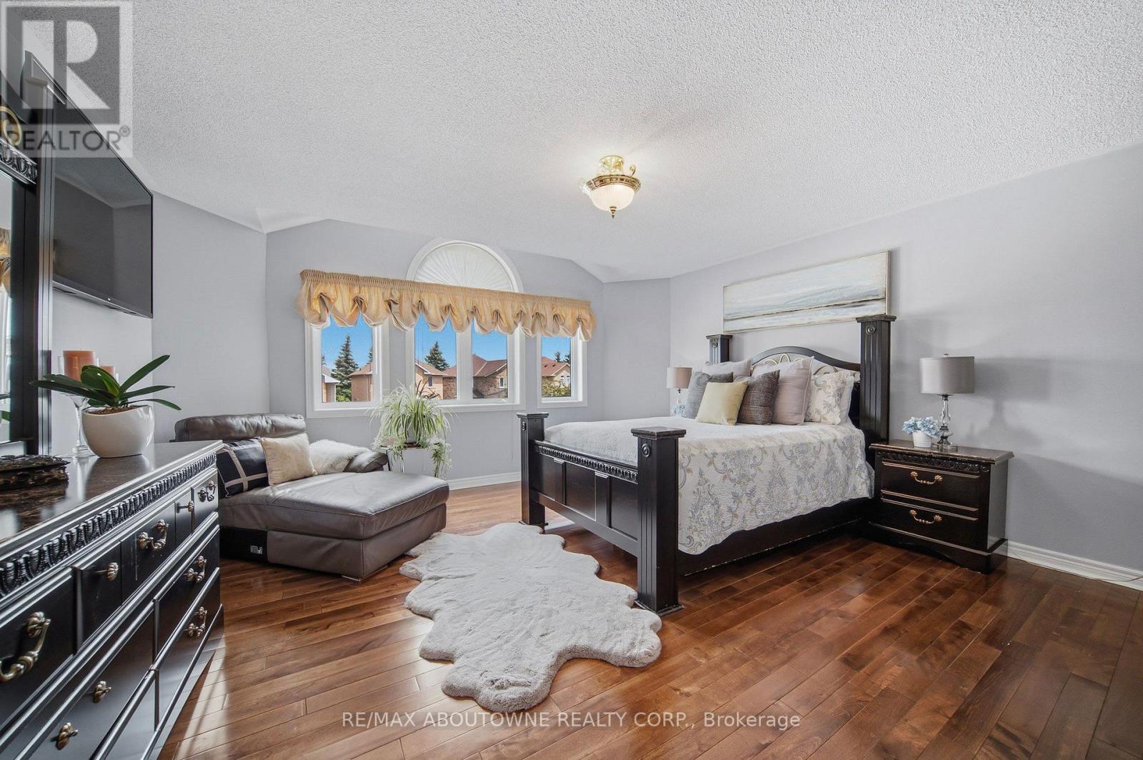 5184 RED BRUSH DRIVE - Image 26