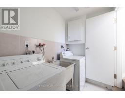 4279 Woodington Drive, Mississauga, ON L4Z1M1 Photo 12