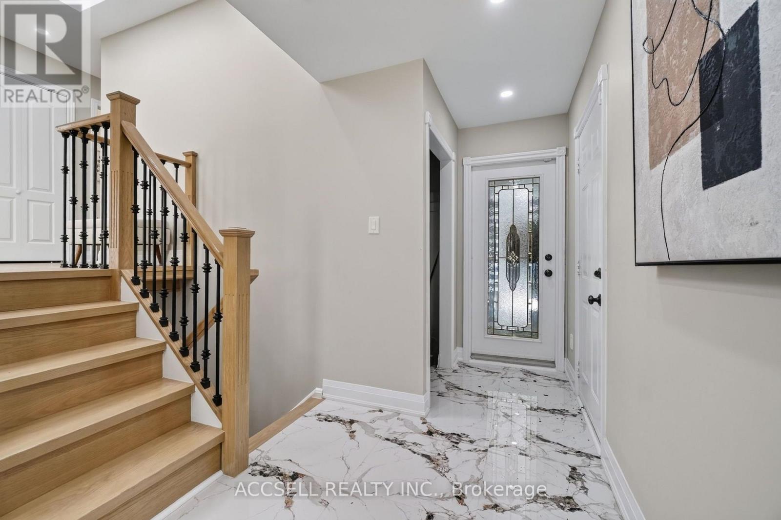 2446 VENTURA DRIVE - 5