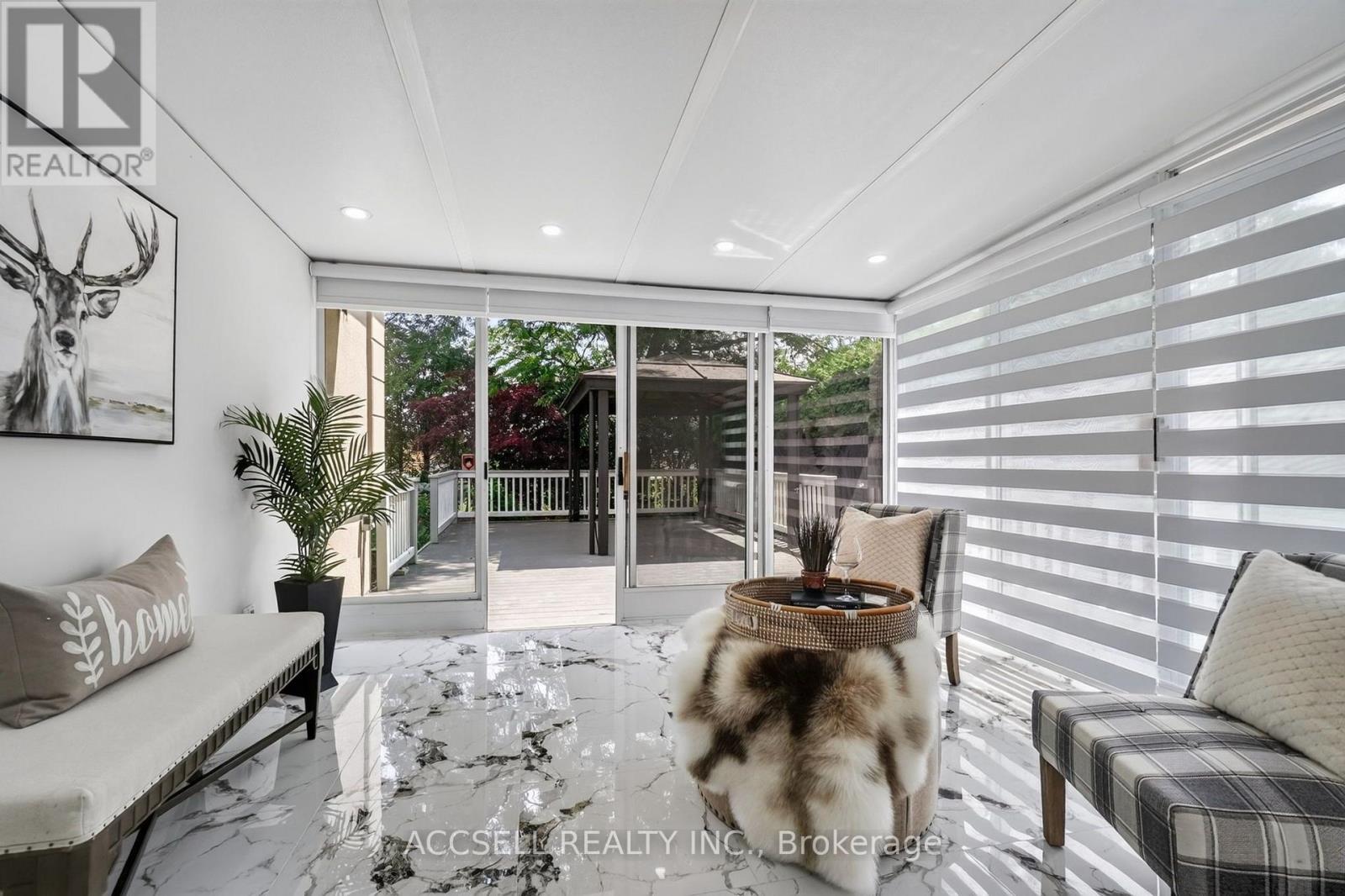 2446 VENTURA DRIVE - 6