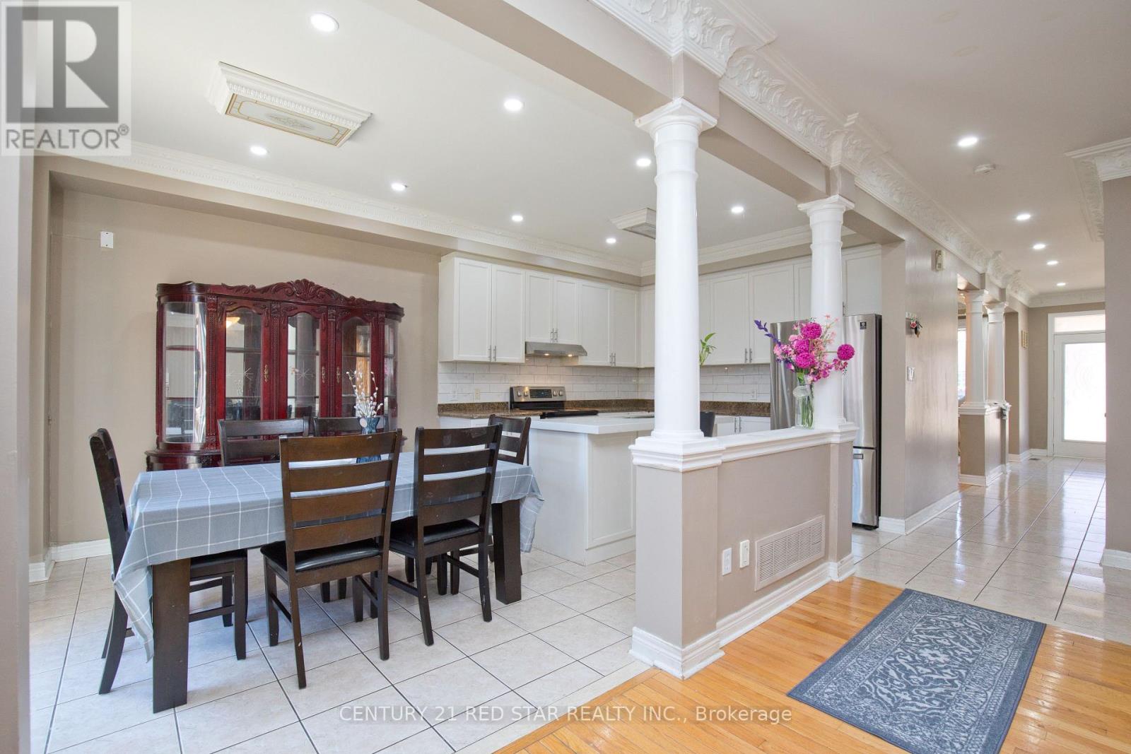 3 OKANAGAN DRIVE - 14