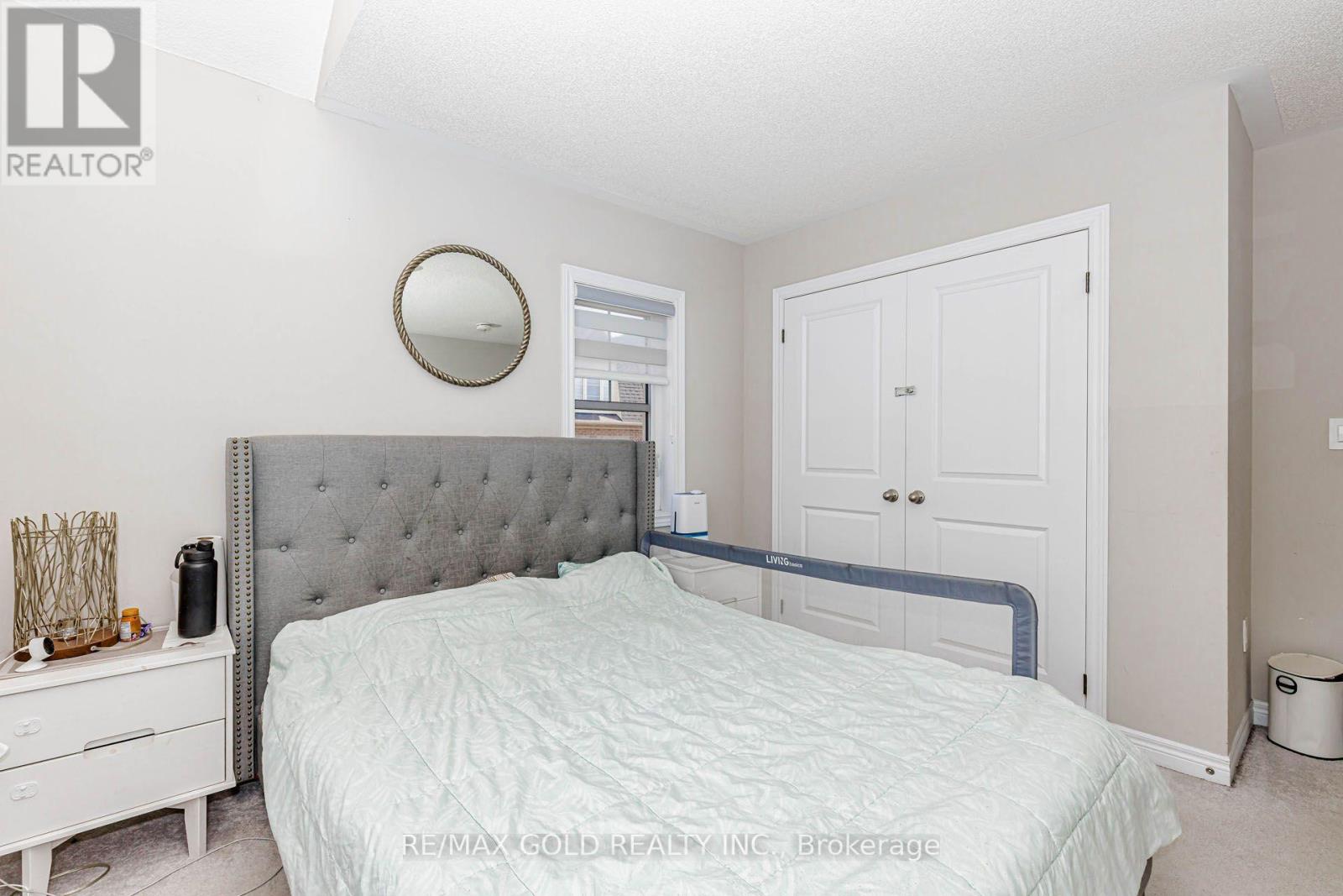 3 DALE MEADOWS ROAD - 39