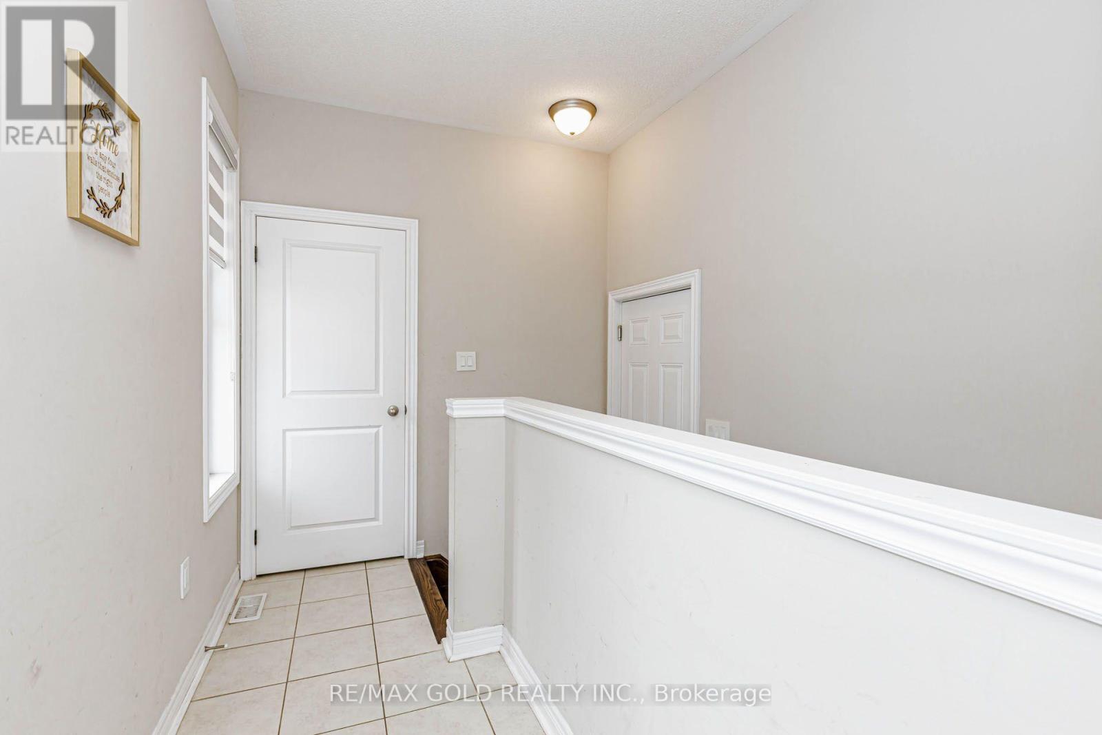 3 DALE MEADOWS ROAD - 47