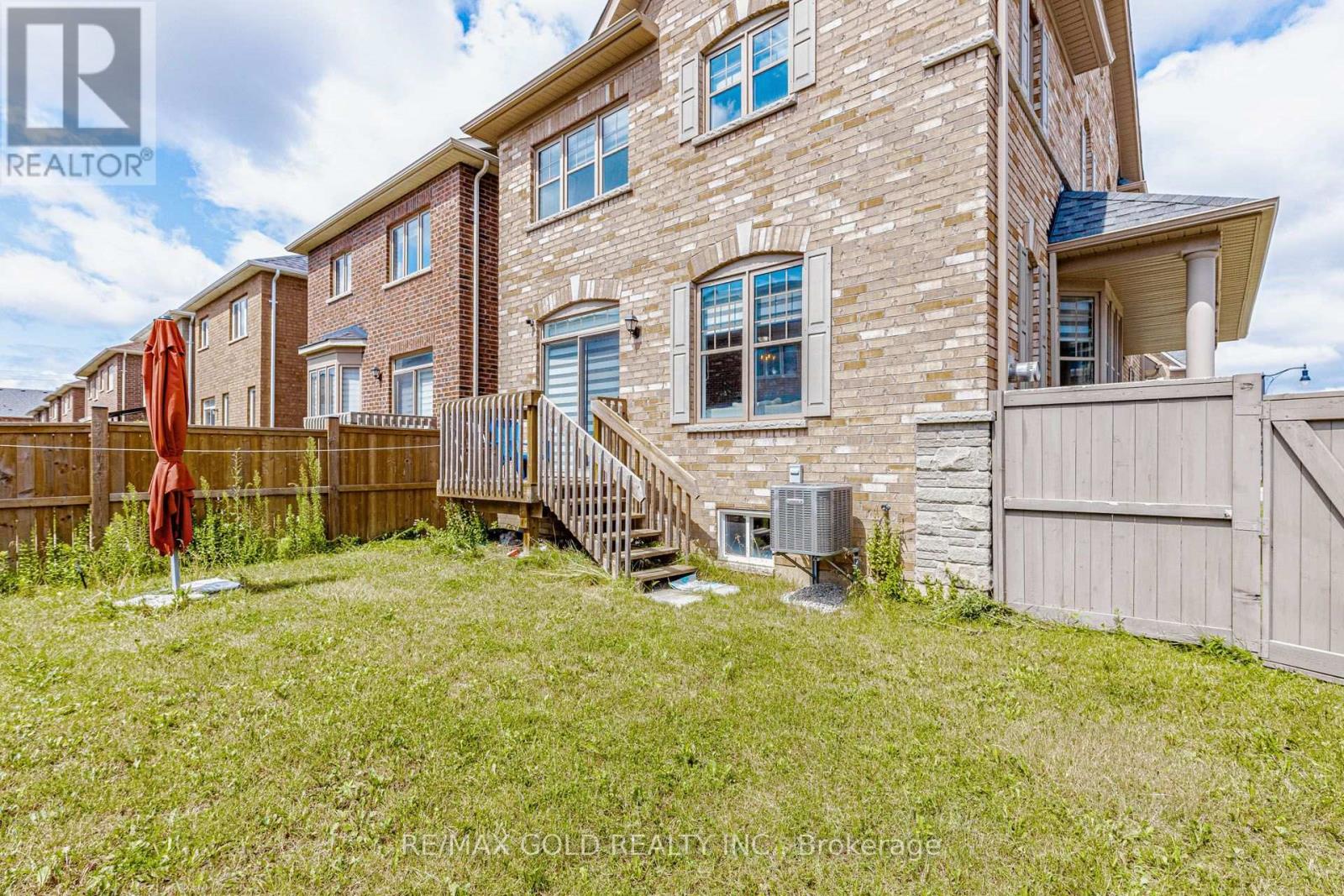 3 DALE MEADOWS ROAD - 49