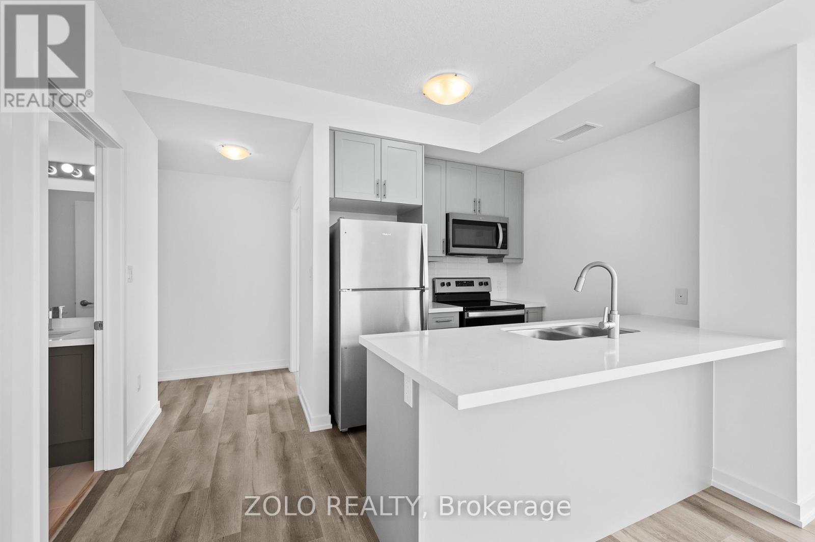 #1011 470 DUNDAS STREET E - 13