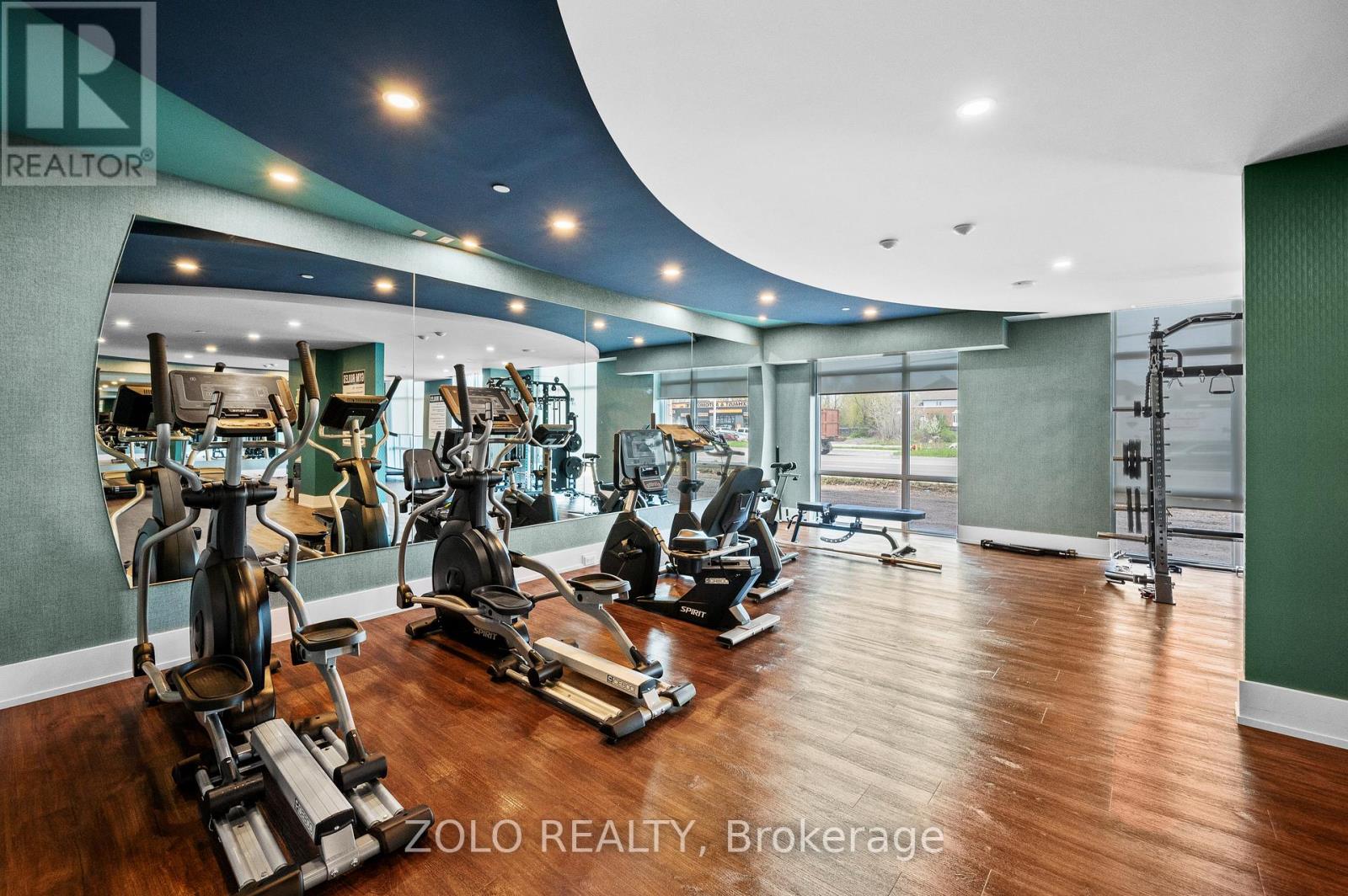 #1011 470 DUNDAS STREET E - 32