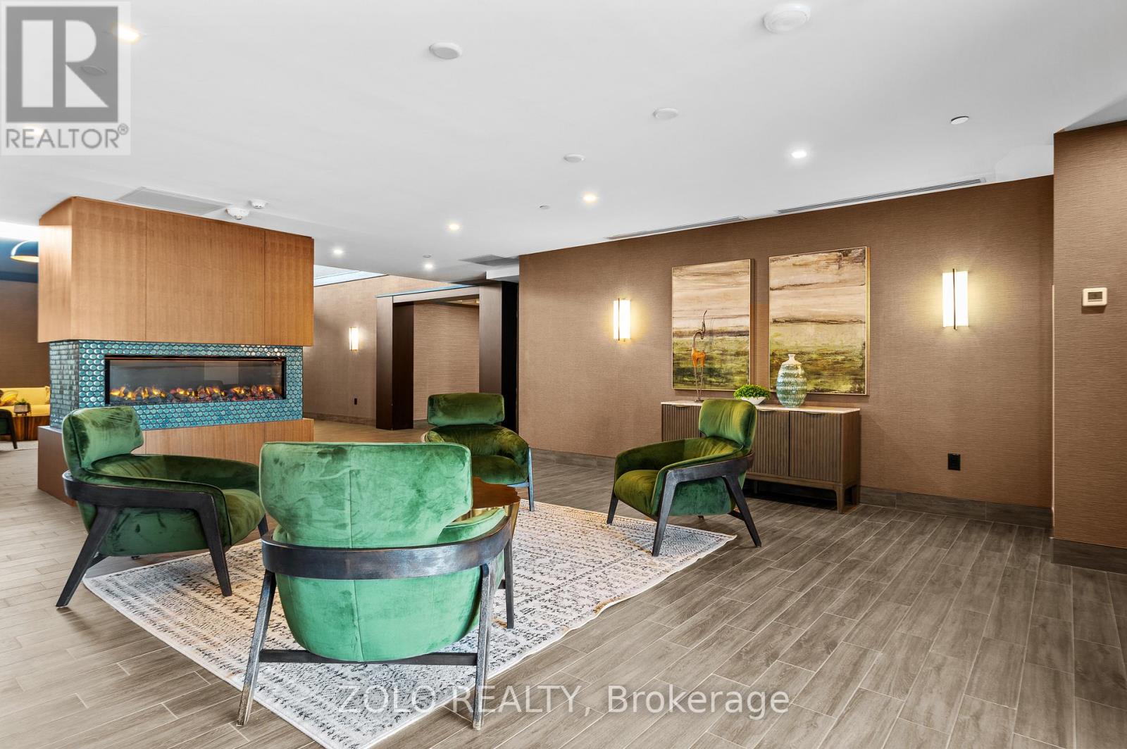 #1011 470 DUNDAS STREET E - 38