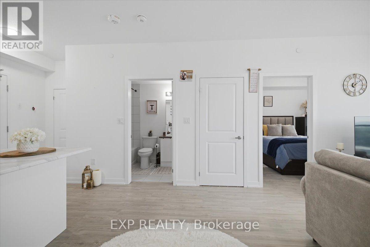 #603 450 DUNDAS STREET E - 21