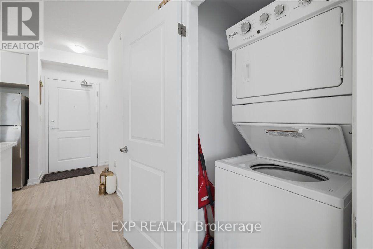 #603 450 DUNDAS STREET E - 27