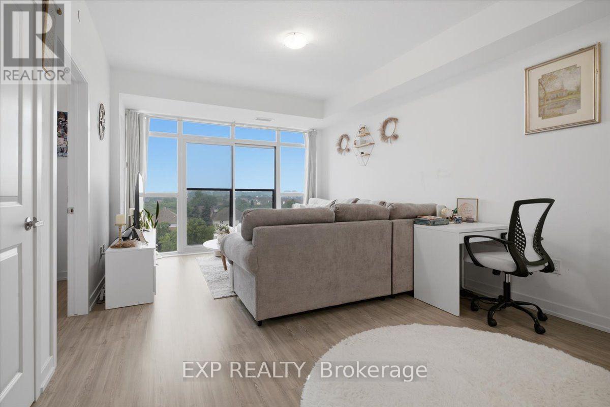 #603 450 DUNDAS STREET E - 6