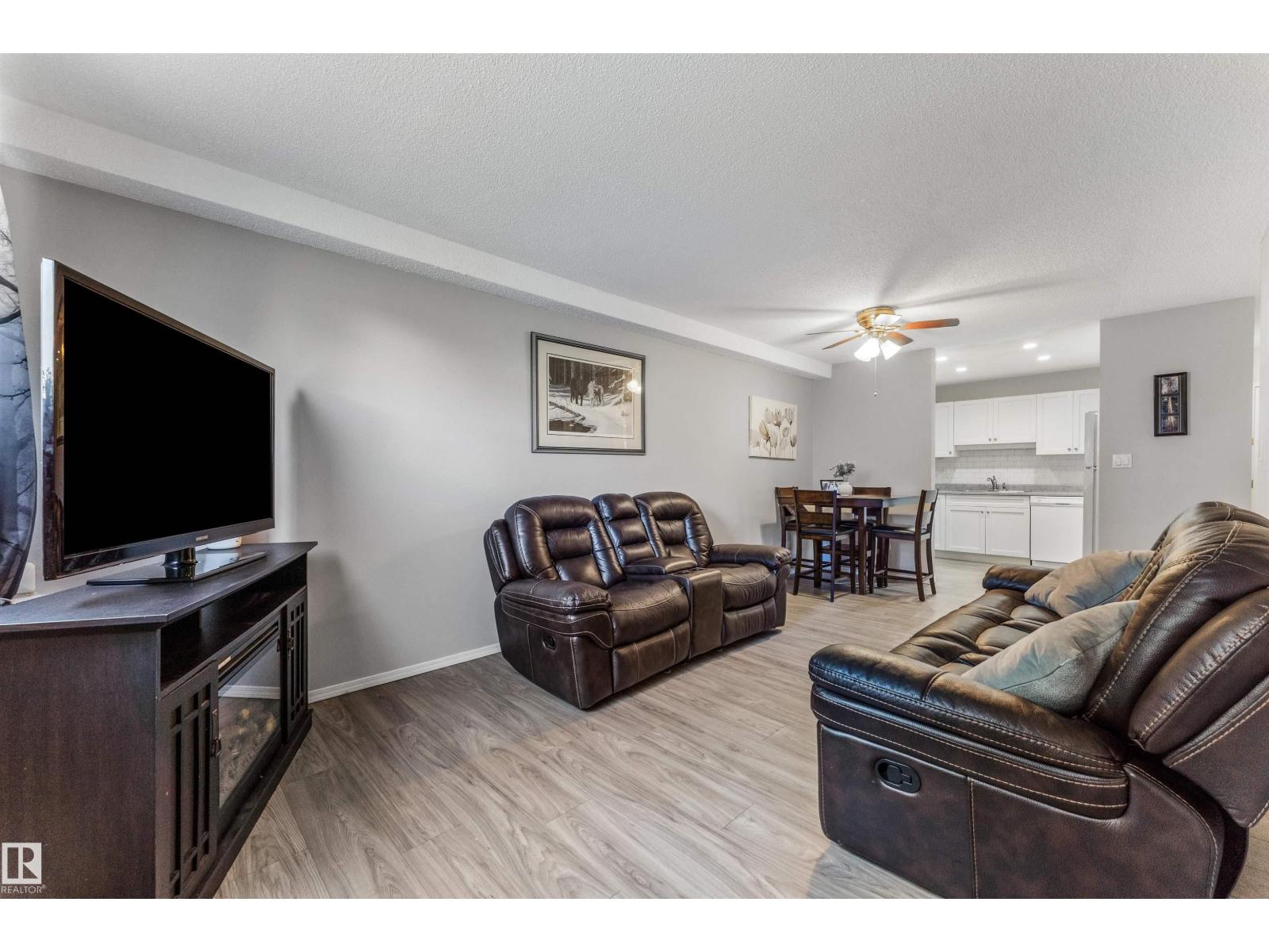#115 18012 95 AV NW - 11
