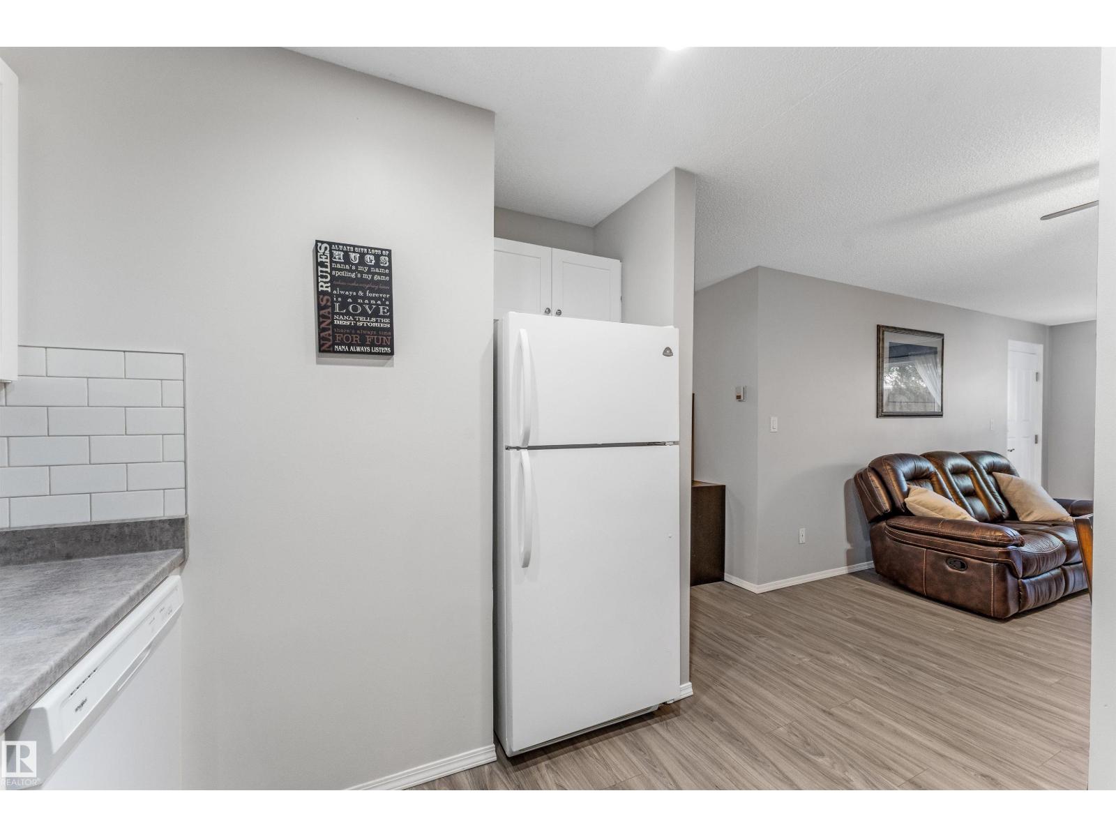 #115 18012 95 AV NW - 17
