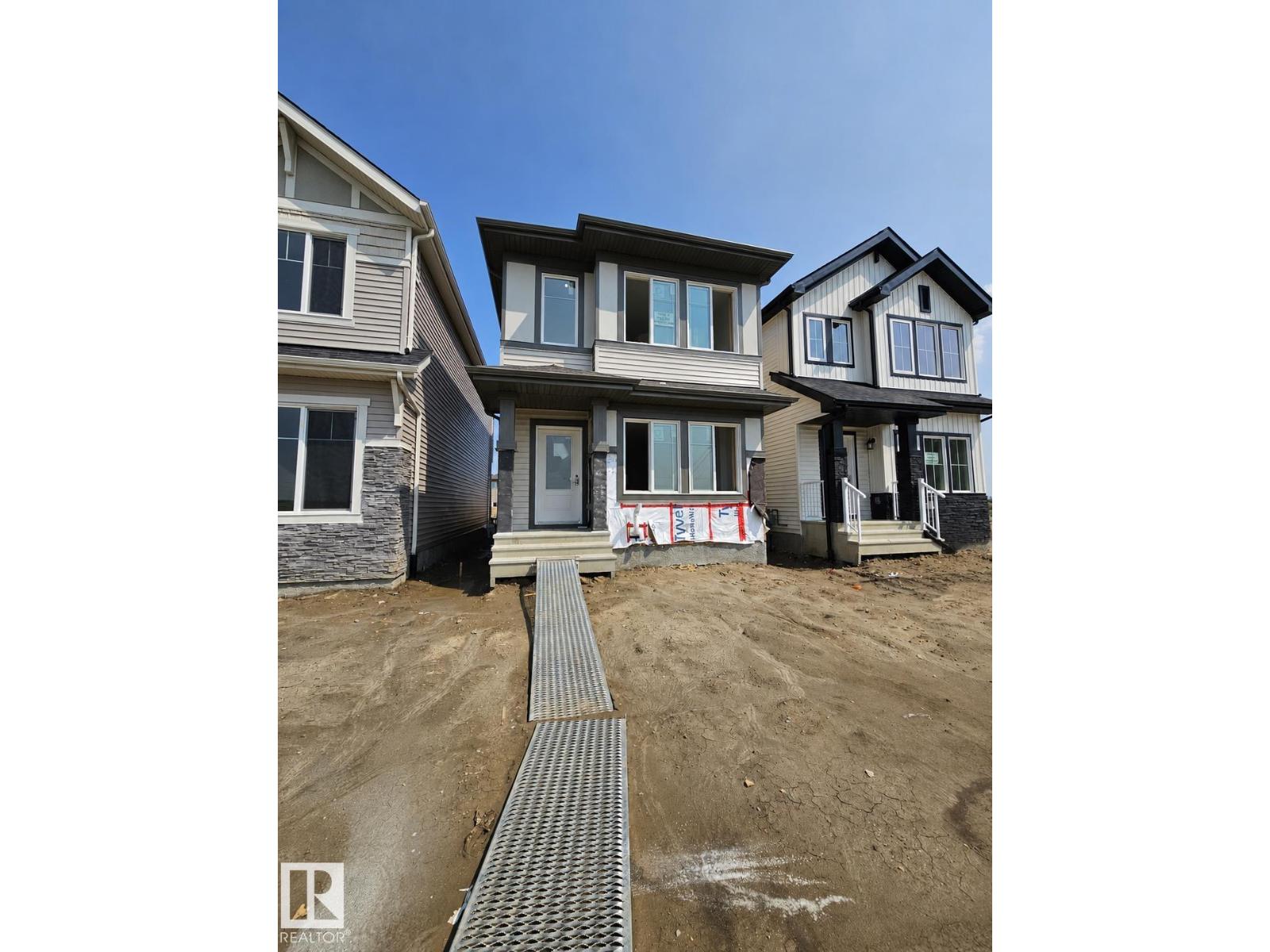 15647 2 ST NE - 1