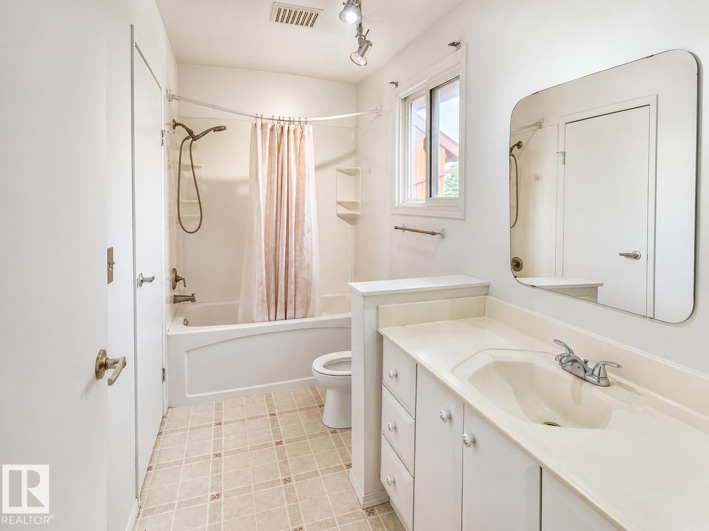 18625 66 Avenue NW - Photo 5