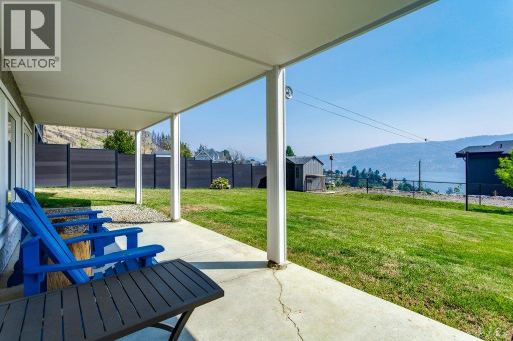 111 Westside Road N - 54