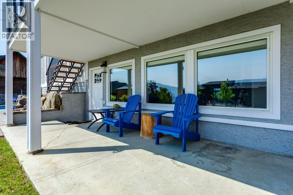 111 Westside Road N - 56