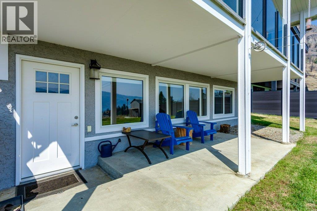 111 Westside Road N - 53