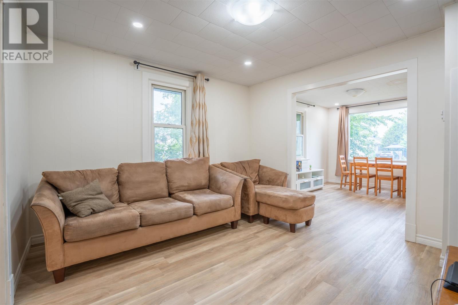 434 Lake ST - 23