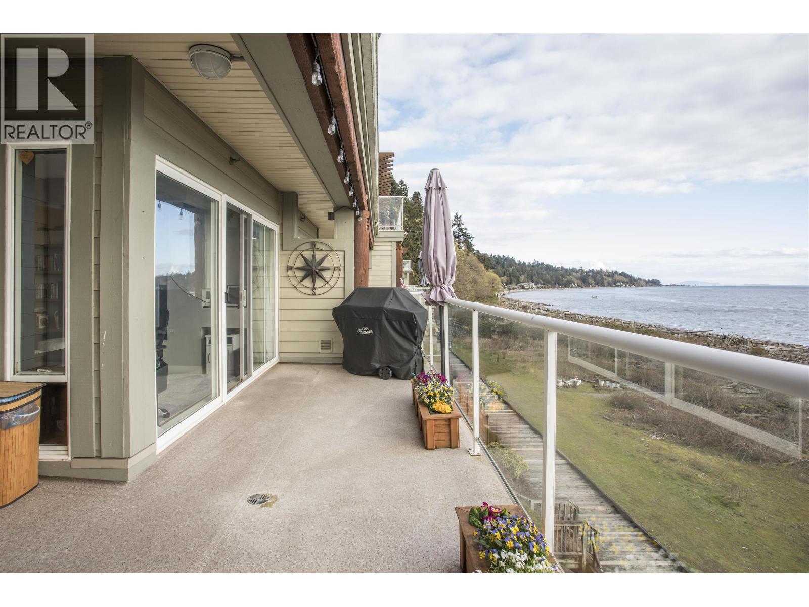 2 Bed, 2 Bath Apartment for Sale in Tsawwassen – 308 1120 TSATSU SHORES DRIVE, Tsawwassen – MLS# R3107044 - Image 2