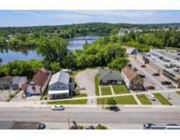 401-409 Av. De Buckingham, Gatineau, QC J8L2G8 Photo 19