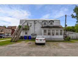 401-409 Av. De Buckingham, Gatineau, QC J8L2G8 Photo 17