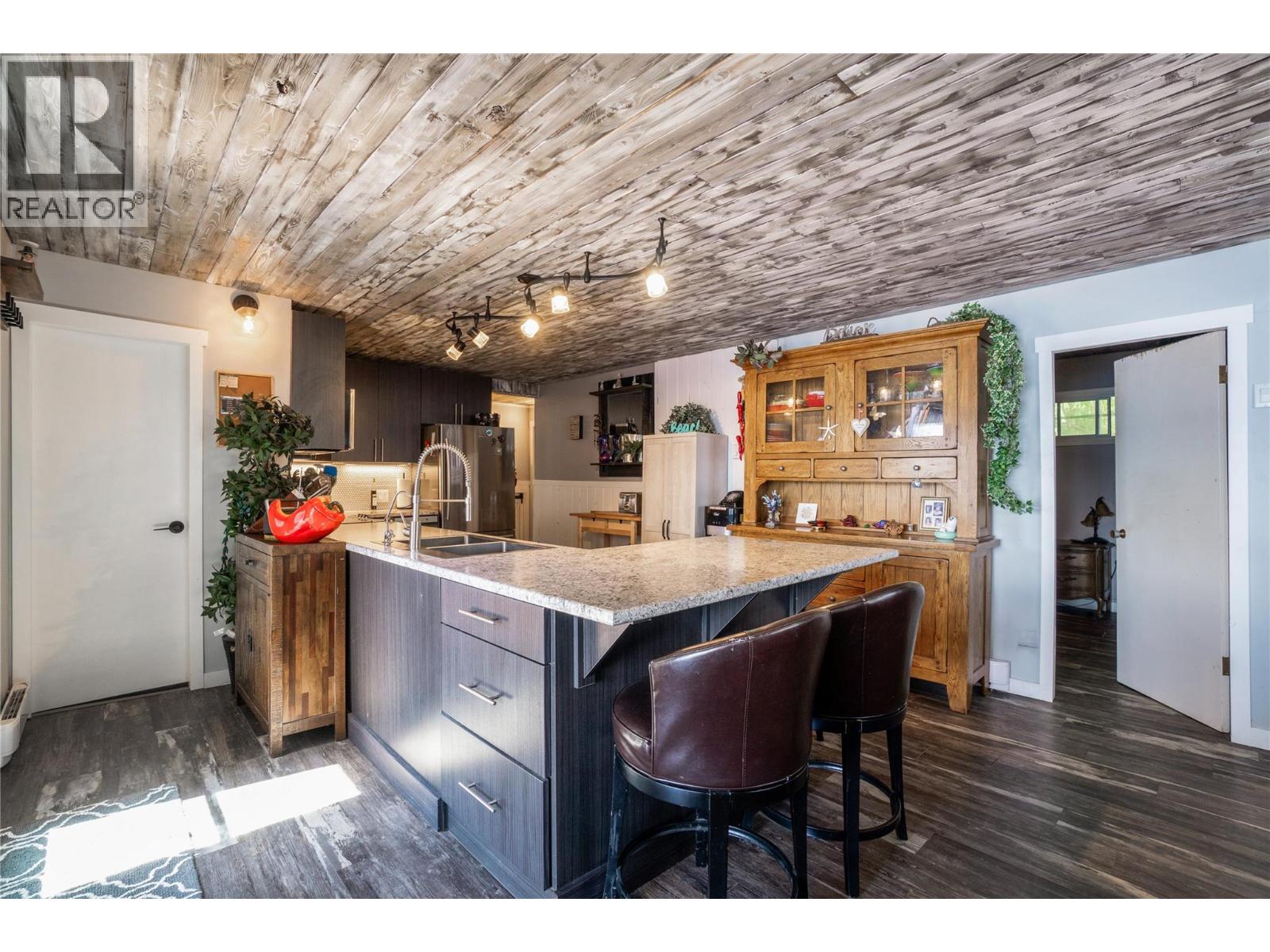 3572 Hilliam Frontage Road - 6